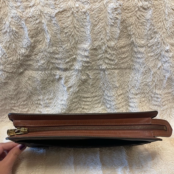 Louis Vuitton Homme Monogram Clutch 872 V.L. - Picture 5 of 6